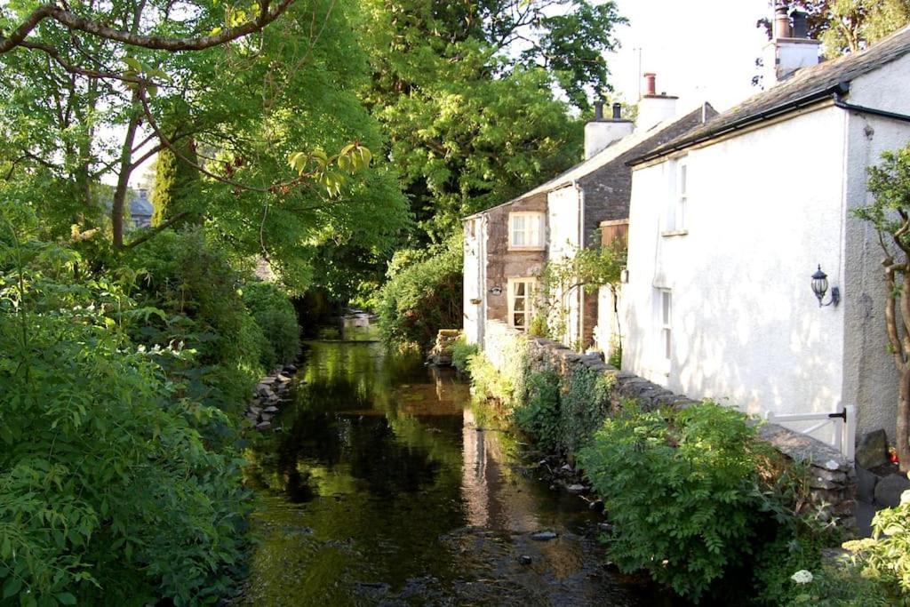 Cartmel Barn: Beckside Stables Villa Eksteriør billede